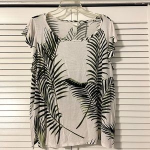 Woman’s XL H&M blouse